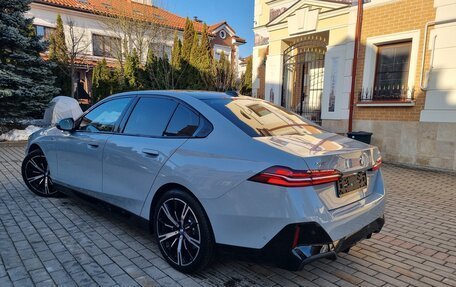 BMW 5 серия, 2025 год, 8 700 000 рублей, 10 фотография