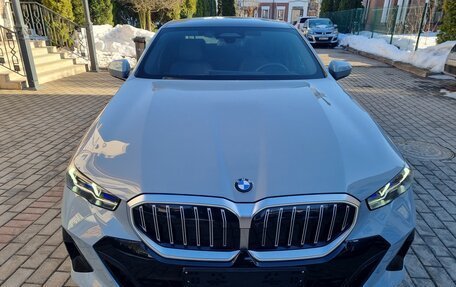 BMW 5 серия, 2025 год, 8 700 000 рублей, 12 фотография