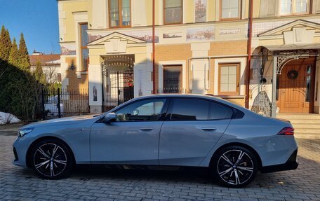 BMW 5 серия, 2025 год, 8 700 000 рублей, 11 фотография