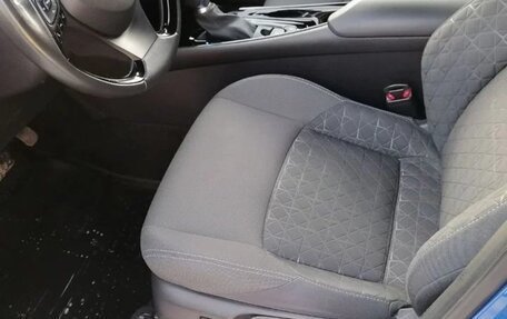 Toyota C-HR I рестайлинг, 2021 год, 2 799 000 рублей, 17 фотография