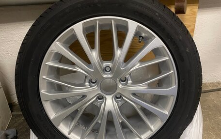 Toyota Camry, 2017 год, 2 300 000 рублей, 10 фотография