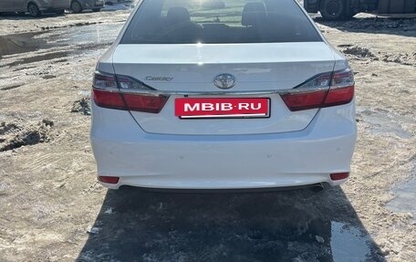 Toyota Camry, 2017 год, 2 300 000 рублей, 3 фотография