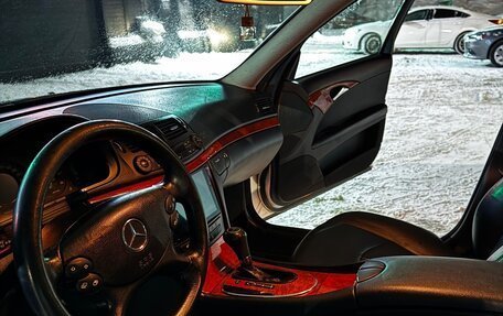 Mercedes-Benz E-Класс, 2008 год, 920 000 рублей, 8 фотография