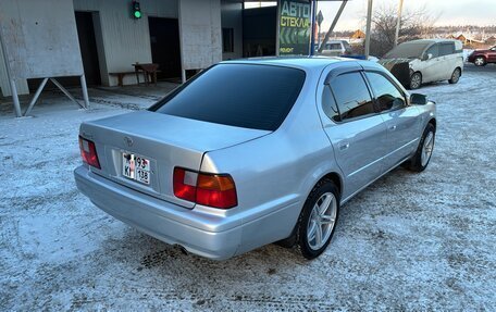 Toyota Camry, 1985 год, 460 000 рублей, 6 фотография