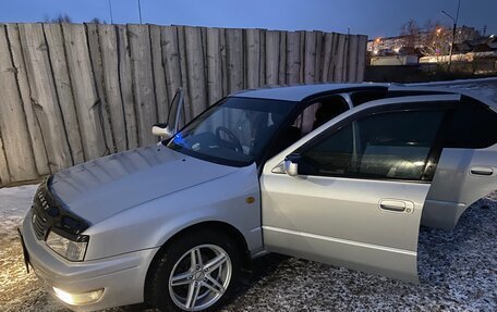 Toyota Camry, 1985 год, 460 000 рублей, 23 фотография