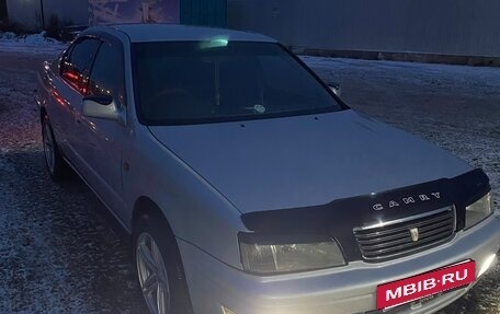 Toyota Camry, 1985 год, 460 000 рублей, 21 фотография