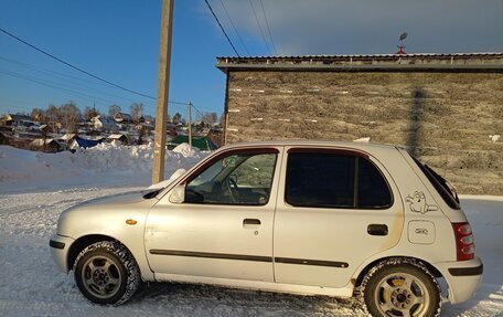 Nissan March II, 2000 год, 250 000 рублей, 3 фотография