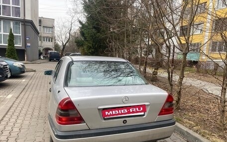 Mercedes-Benz C-Класс, 1996 год, 165 000 рублей, 3 фотография