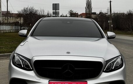 Mercedes-Benz E-Класс, 2017 год, 3 050 000 рублей, 2 фотография