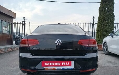 Volkswagen Passat B8 рестайлинг, 2019 год, 2 700 000 рублей, 5 фотография