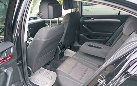 Volkswagen Passat B8 рестайлинг, 2019 год, 2 700 000 рублей, 13 фотография