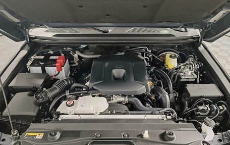 Toyota Land Cruiser Prado, 2025 год, 13 300 000 рублей, 9 фотография