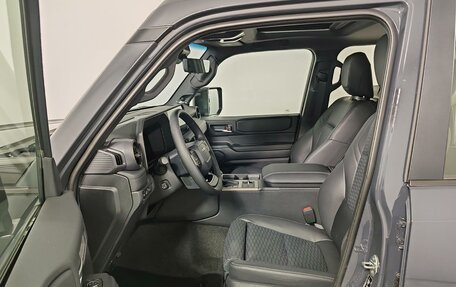 Toyota Land Cruiser Prado, 2025 год, 13 300 000 рублей, 16 фотография