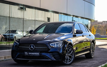 Mercedes-Benz E-Класс, 2021 год, 3 950 000 рублей, 1 фотография