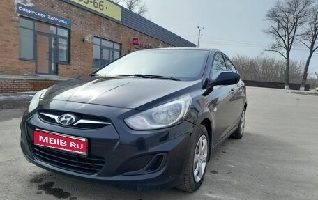 Hyundai Solaris II рестайлинг, 2012 год, 600 000 рублей, 1 фотография