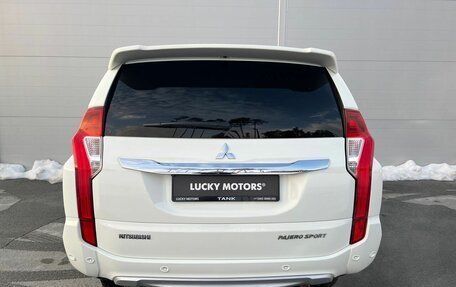 Mitsubishi Pajero Sport III рестайлинг, 2016 год, 2 774 000 рублей, 7 фотография