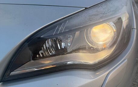 Opel Astra J, 2010 год, 9 фотография