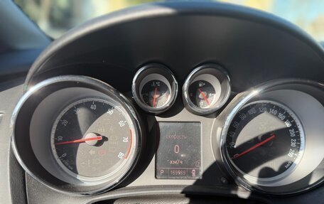 Opel Astra J, 2010 год, 7 фотография