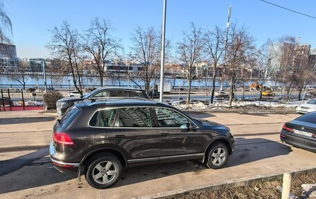 Volkswagen Touareg III, 2015 год, 2 590 000 рублей, 5 фотография