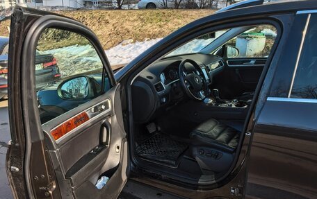 Volkswagen Touareg III, 2015 год, 2 590 000 рублей, 10 фотография