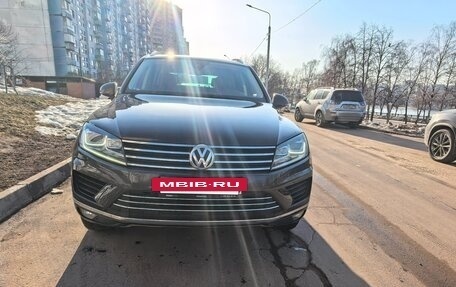 Volkswagen Touareg III, 2015 год, 2 590 000 рублей, 6 фотография