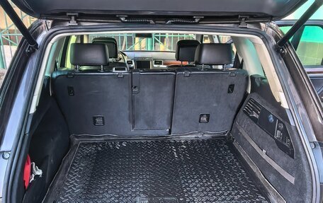 Volkswagen Touareg III, 2015 год, 2 590 000 рублей, 24 фотография