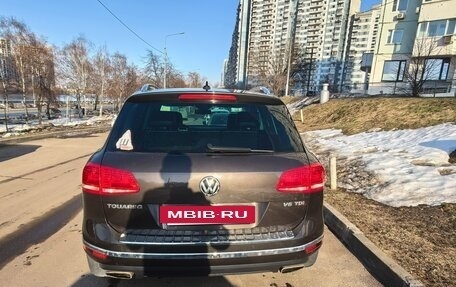 Volkswagen Touareg III, 2015 год, 2 590 000 рублей, 7 фотография