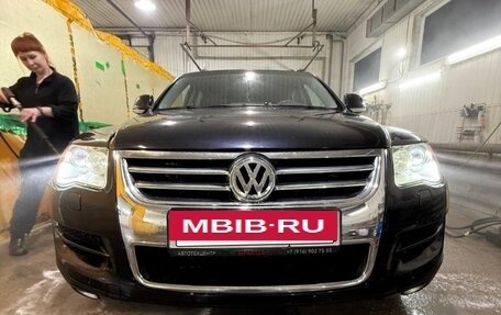 Volkswagen Touareg III, 2008 год, 1 150 000 рублей, 10 фотография