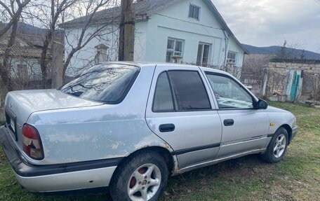 Nissan Sunny N14, 1993 год, 130 000 рублей, 5 фотография