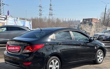 Hyundai Solaris II рестайлинг, 2013 год, 825 000 рублей, 7 фотография