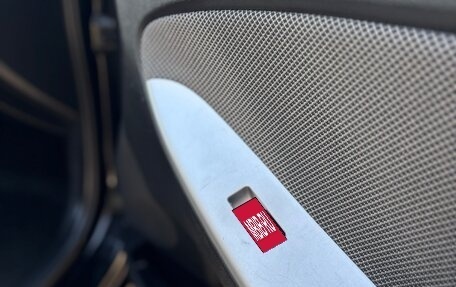 Hyundai Solaris II рестайлинг, 2013 год, 825 000 рублей, 24 фотография