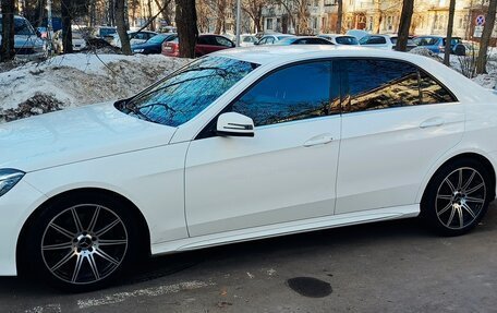 Mercedes-Benz E-Класс, 2013 год, 2 250 000 рублей, 8 фотография