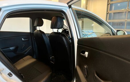 KIA Rio III рестайлинг, 2012 год, 895 000 рублей, 16 фотография