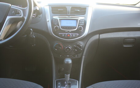 Hyundai Solaris II рестайлинг, 2012 год, 475 000 рублей, 12 фотография