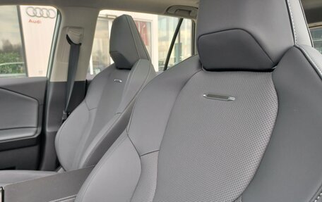 Toyota RAV4, 2026 год, 4 990 000 рублей, 38 фотография