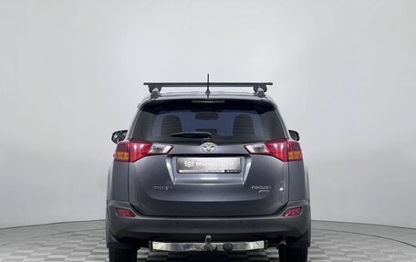 Toyota RAV4, 2013 год, 1 690 000 рублей, 6 фотография