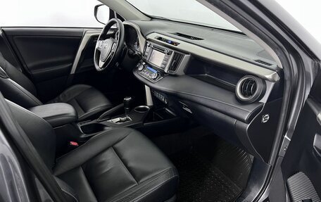 Toyota RAV4, 2013 год, 1 690 000 рублей, 12 фотография