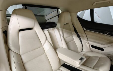 Porsche Panamera II рестайлинг, 2013 год, 2 593 000 рублей, 17 фотография