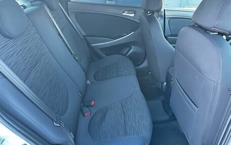 Hyundai Solaris II рестайлинг, 2015 год, 760 000 рублей, 20 фотография