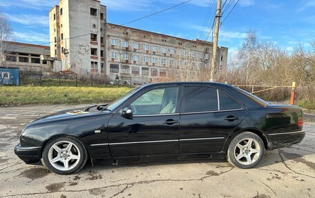 Mercedes-Benz E-Класс, 1997 год, 370 000 рублей, 6 фотография