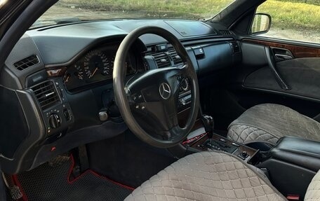 Mercedes-Benz E-Класс, 1997 год, 370 000 рублей, 31 фотография