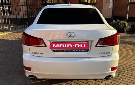 Lexus IS II рестайлинг 2, 2010 год, 1 700 000 рублей, 4 фотография