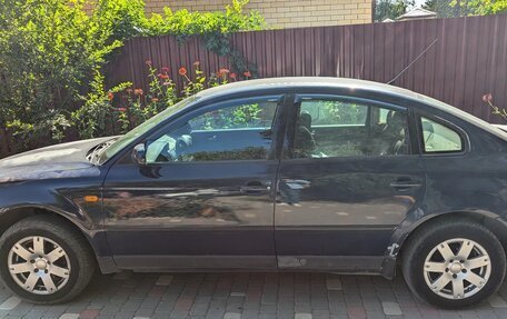 Volkswagen Passat B5+ рестайлинг, 1997 год, 250 000 рублей, 3 фотография