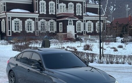 BMW 3 серия, 2017 год, 2 800 000 рублей, 2 фотография