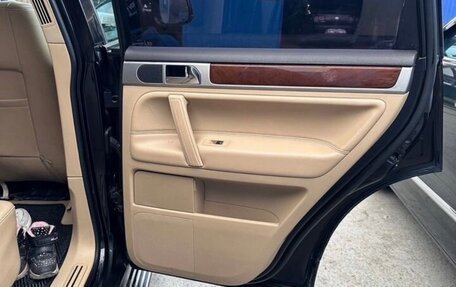 Volkswagen Touareg III, 2010 год, 1 400 000 рублей, 8 фотография