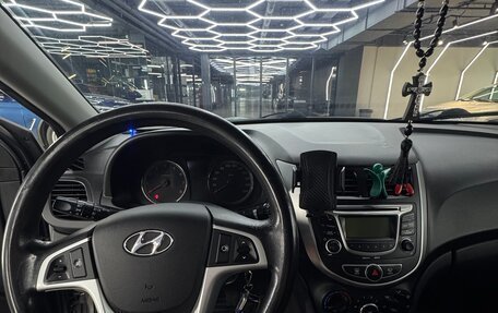 Hyundai Solaris II рестайлинг, 2011 год, 770 000 рублей, 9 фотография