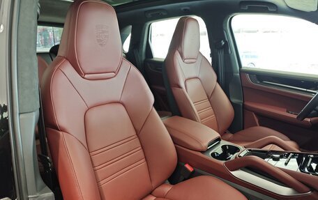 Porsche Cayenne III, 2025 год, 29 900 000 рублей, 22 фотография