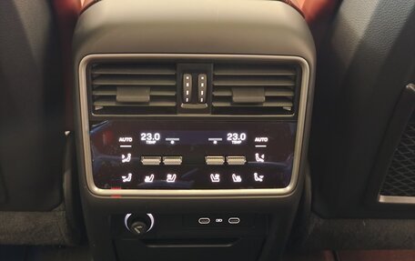 Porsche Cayenne III, 2025 год, 29 900 000 рублей, 34 фотография