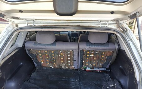 Nissan Wingroad III, 2002 год, 380 000 рублей, 9 фотография