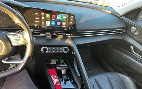 Hyundai Elantra, 2021 год, 1 990 000 рублей, 3 фотография